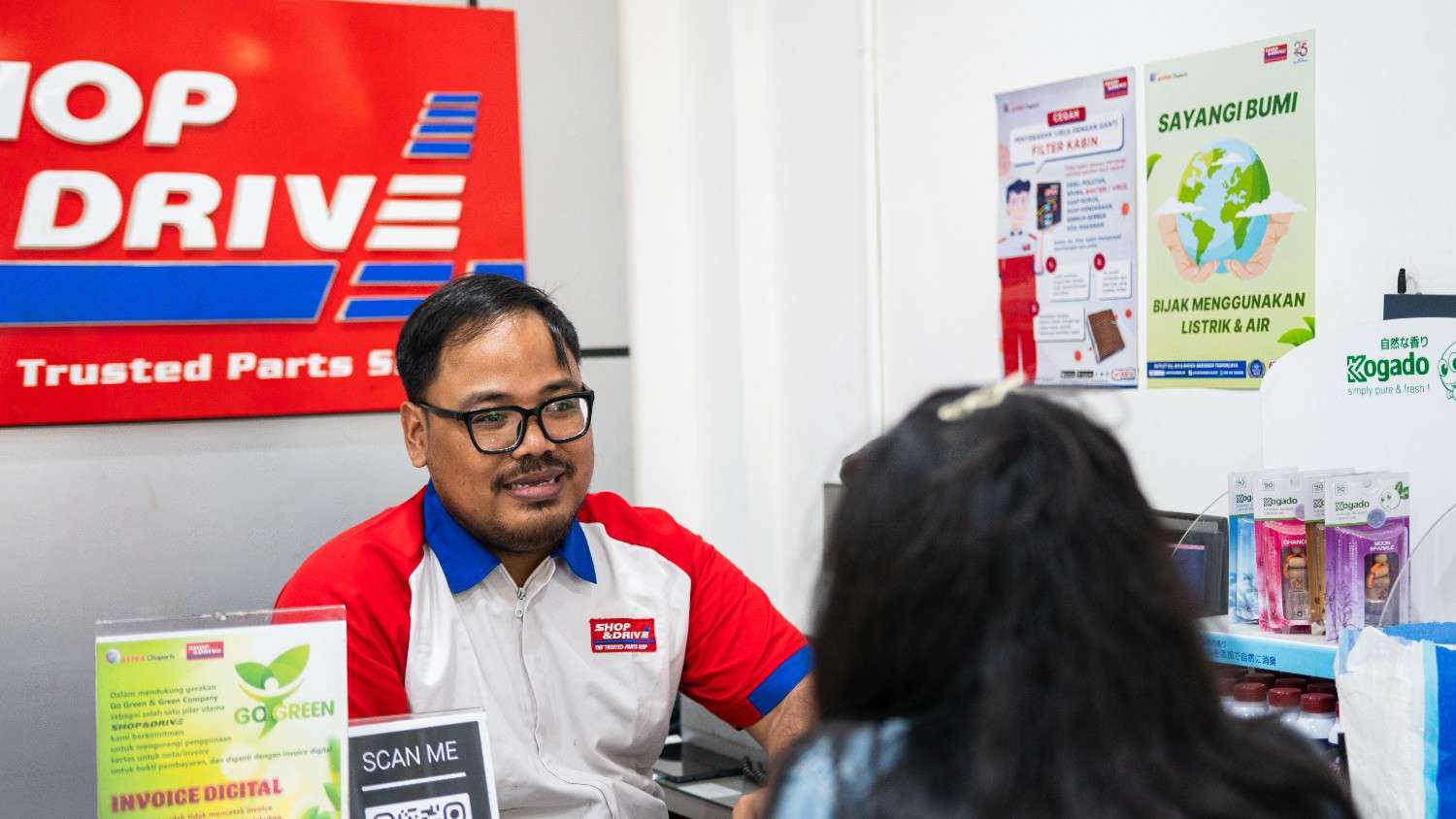 Solusi Mobil Mogok: Layanan Pengantaran Aki Cepat & Bergaransi